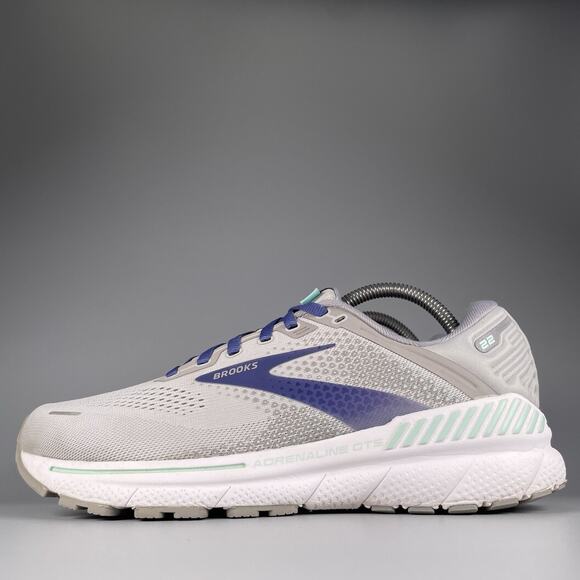 Brooks Adrenaline GTS 22 Women’s 9.5 2E Extra Wide Gray Running Athletic Sneaker - Picture 1 of 9